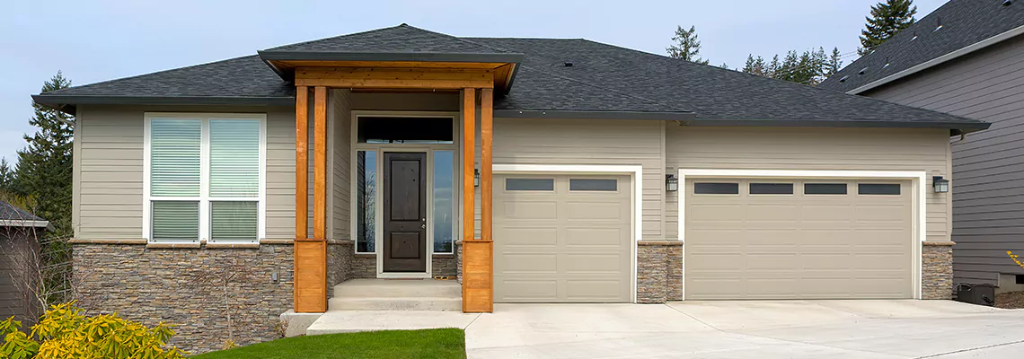 Repair Shaky Garage Door When Closing in Niagara Falls, Ontario