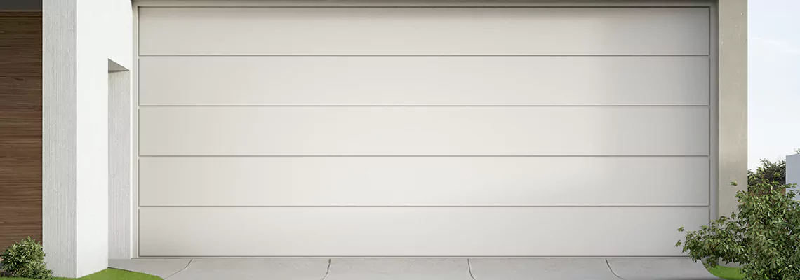 Sliding Garage Door Repair Help in Niagara Falls, Ontario